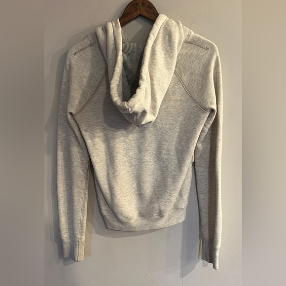 ABERCROMBIE & FITCH Women’s Light Gray Logo Pullover Hoodie Size M - Picture 2 of 4